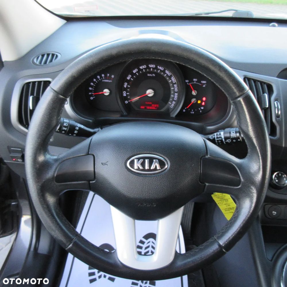 Kia Sportage 2.0 L 2WD - 31