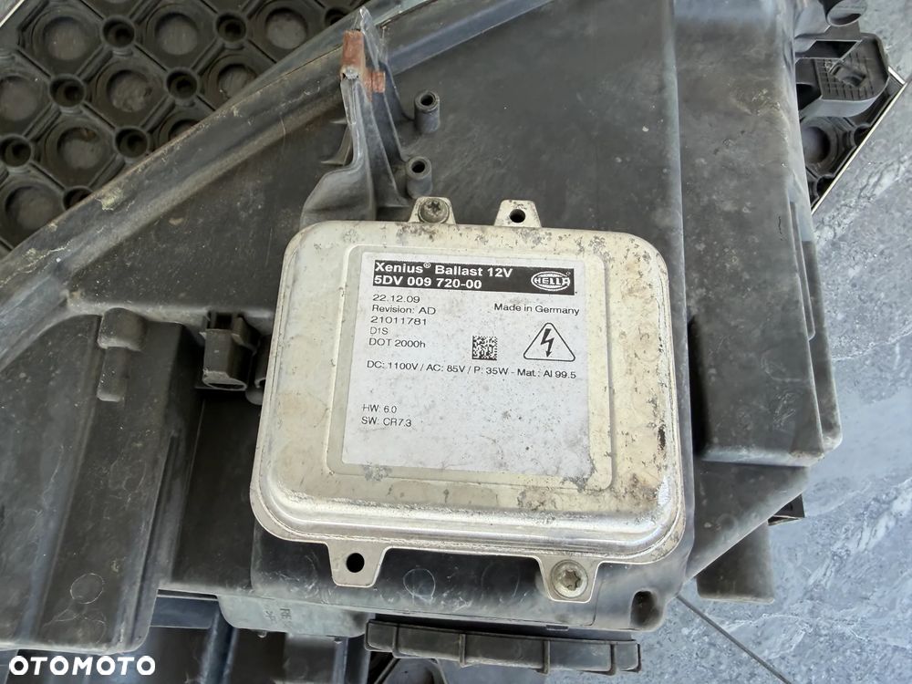 Opel Insignia 2,0 CDTI 07-13r lampa przód prawa xenon - 4