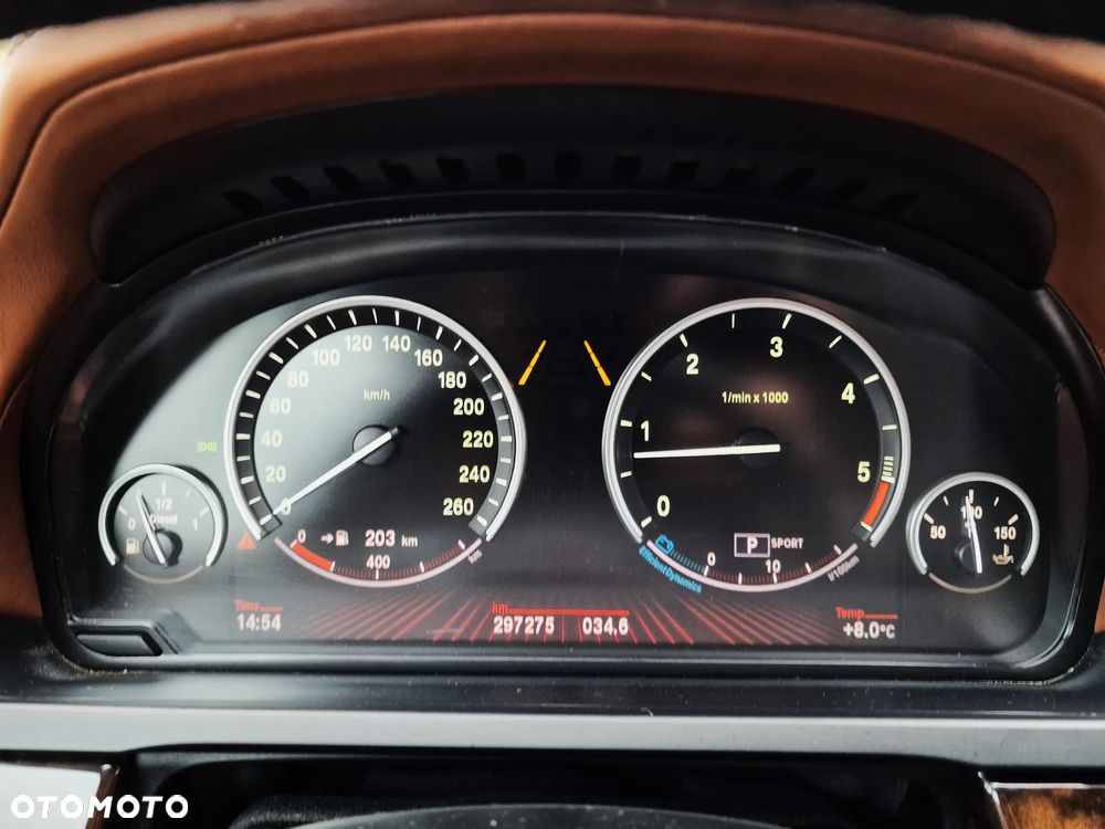 BMW Seria 7 740d xDrive - 37