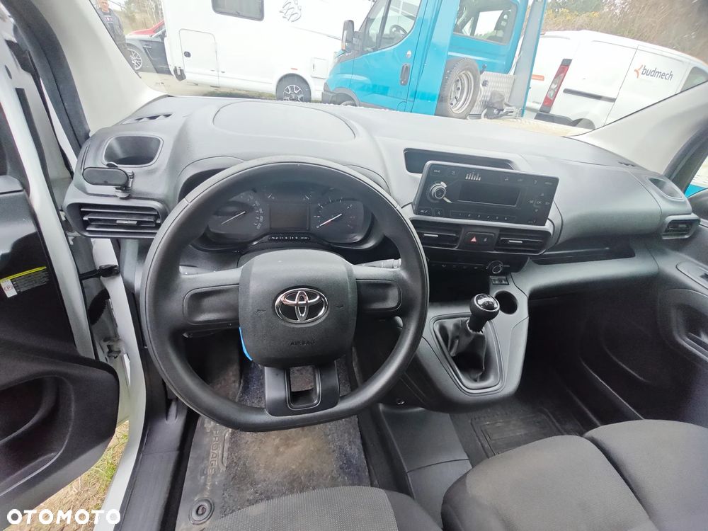 Toyota PROACE CITY - 19