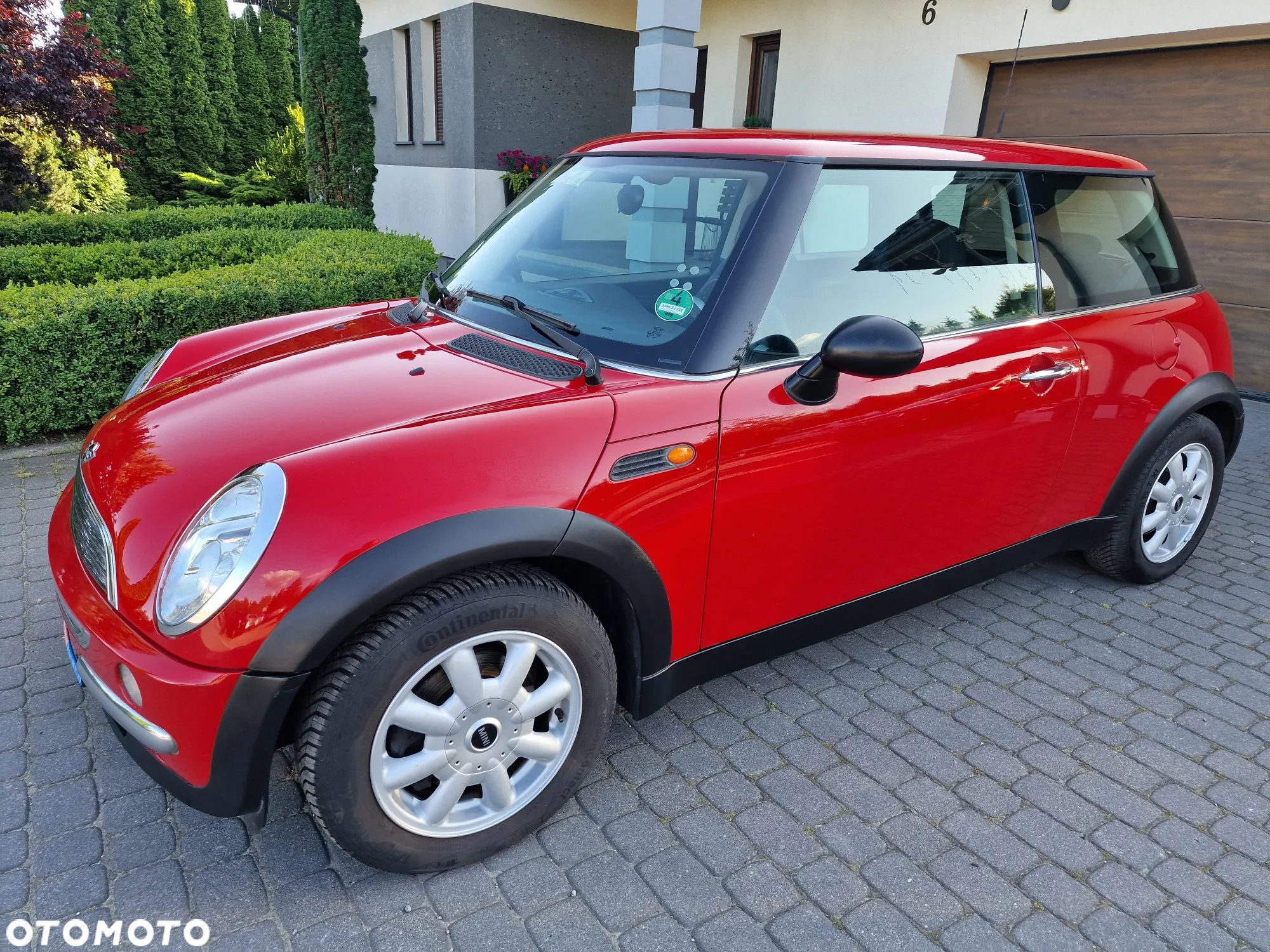 MINI ONE Standard - 15