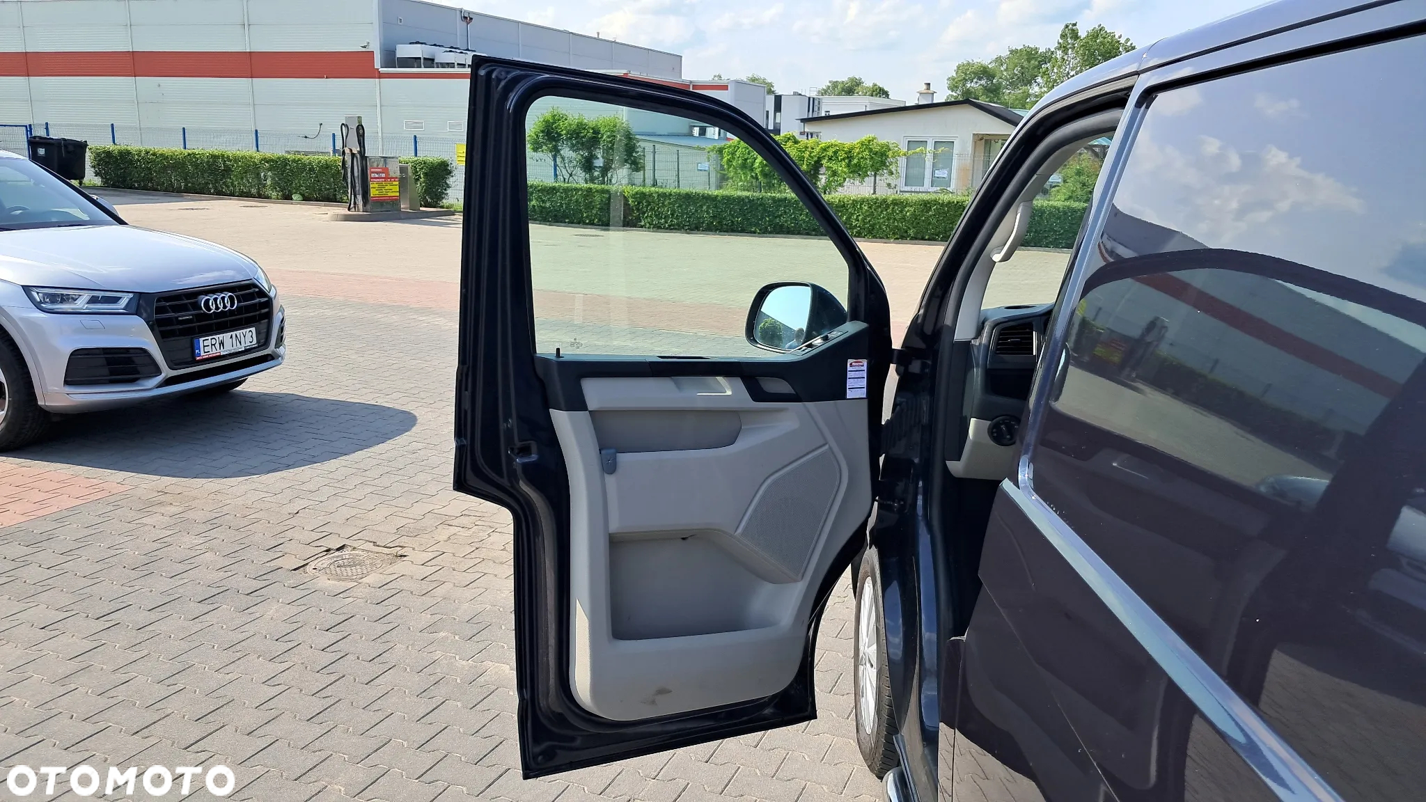 Volkswagen Transporter - 12