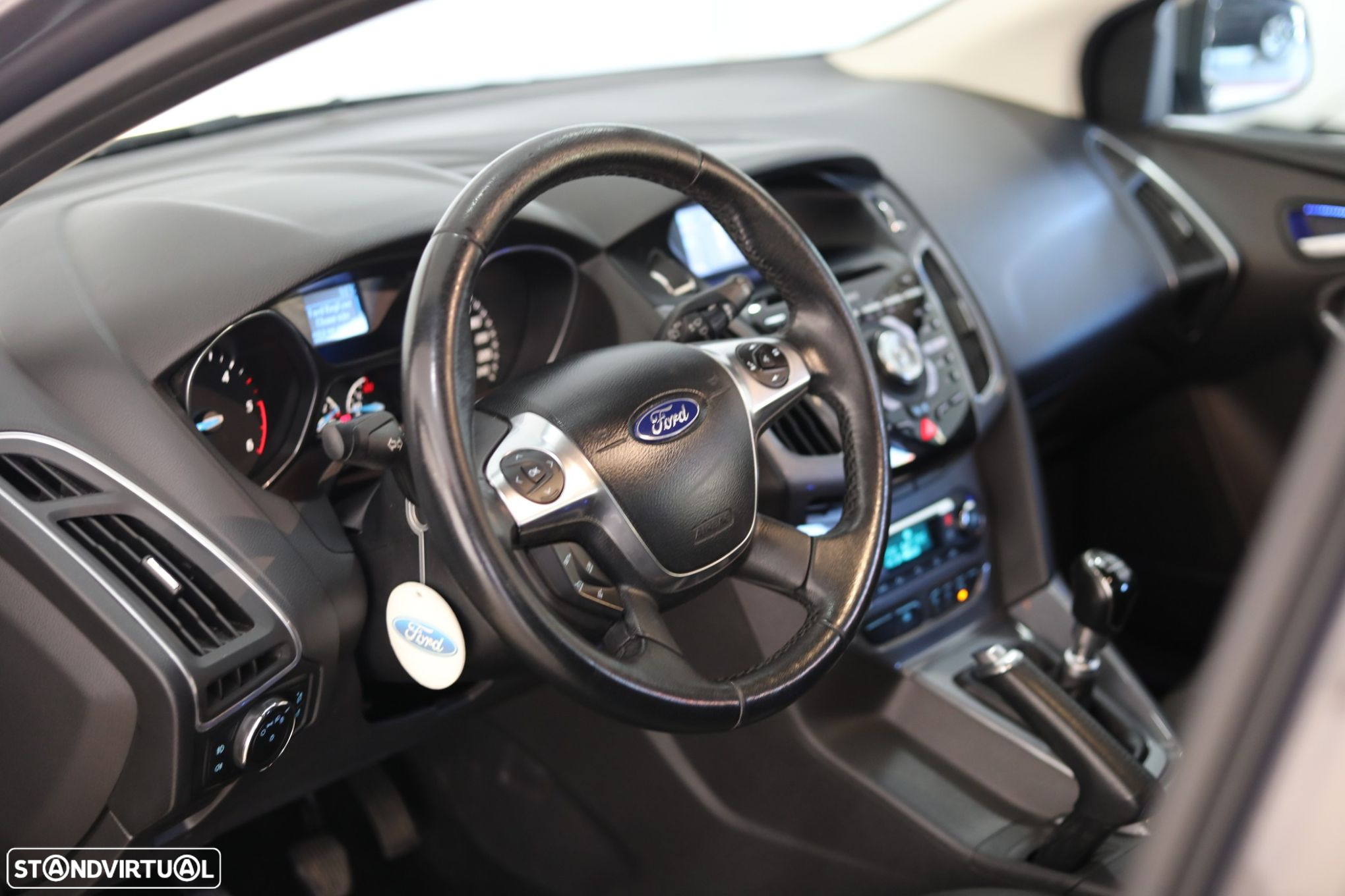 Ford Focus SW 1.6 TDCi Titanium - 25