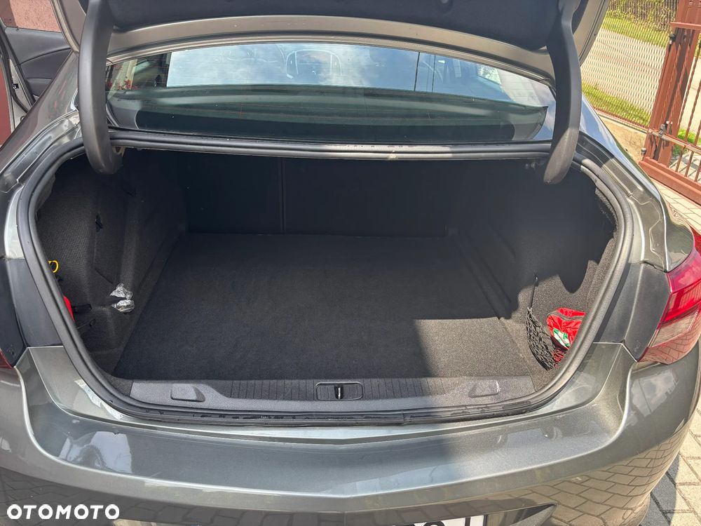 Opel Astra 1.4 T EU6 - 10
