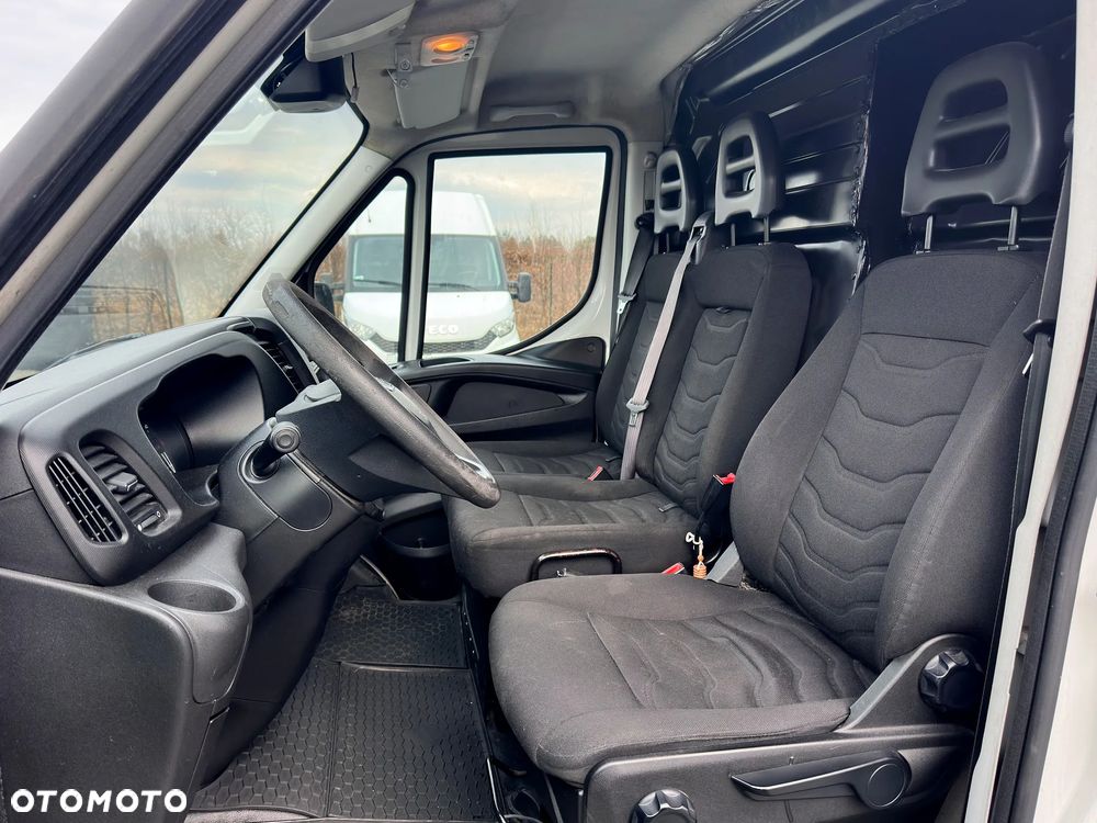 Iveco DAILY 35S15 - 9