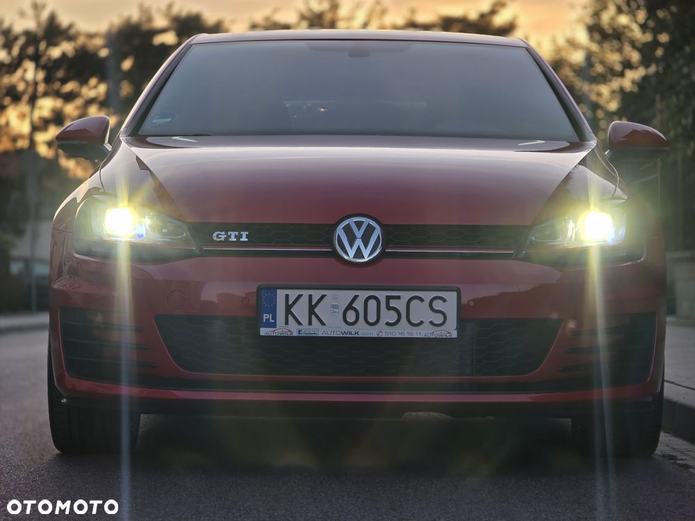 Volkswagen Golf 2.0 TSI BMT GTI - 38