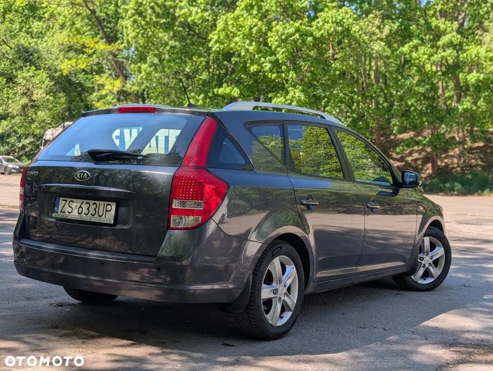 Kia Ceed 1.4 M - 8