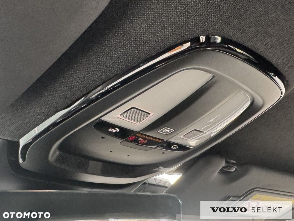 Volvo XC 40 - 30
