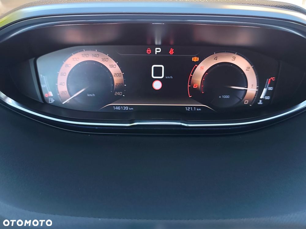 Peugeot 5008 BlueHDi 130 EAT8 GT - 31