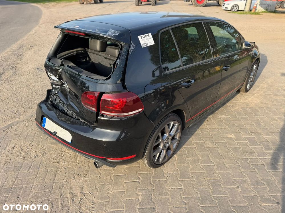 Volkswagen Golf 2.0 TSI GTI - 4