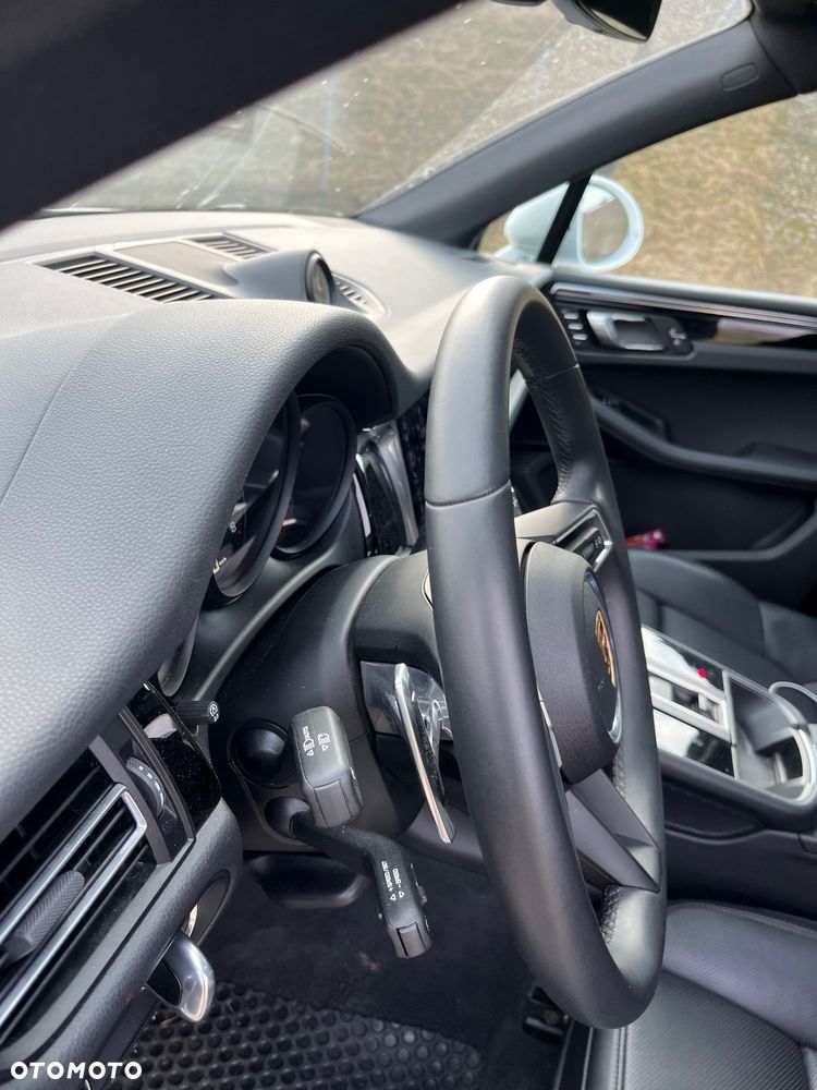 Porsche Macan T PDK - 29