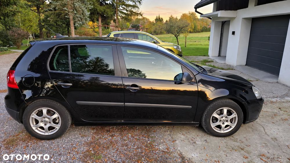 Volkswagen Golf - 3