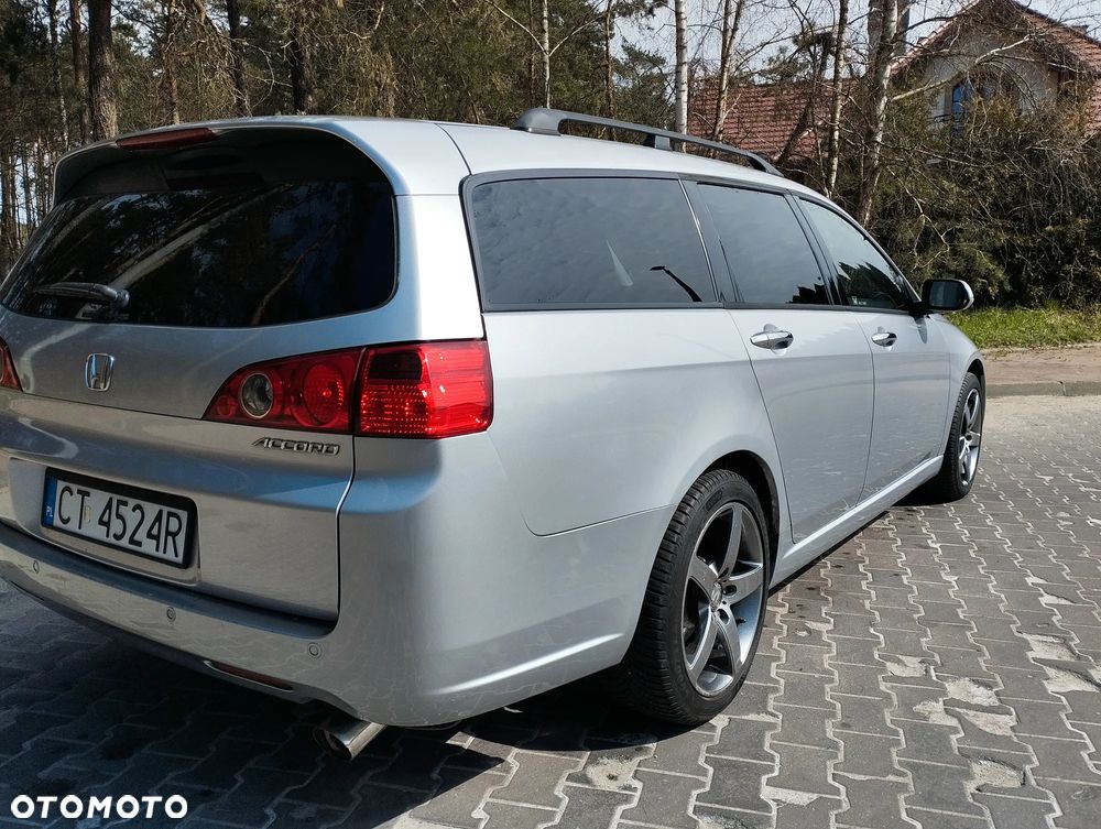 Honda Accord 2.0 i Sport - 4