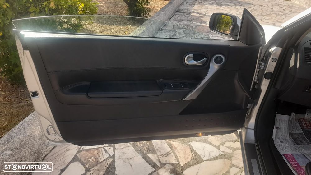 Renault Mégane CC 1.9 dCi FAP Privilege - 23