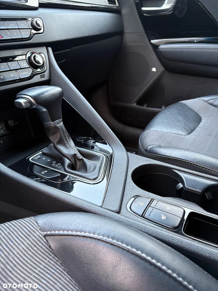 Kia Niro 1.6 GDI Hybrid XL - 12