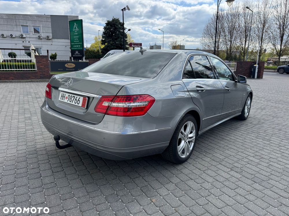 Mercedes-Benz Klasa E 220 CDI Automatik Avantgarde BusinessEDITION - 9