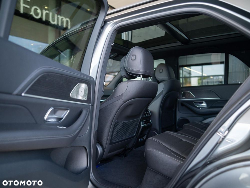 Mercedes-Benz GLE - 11