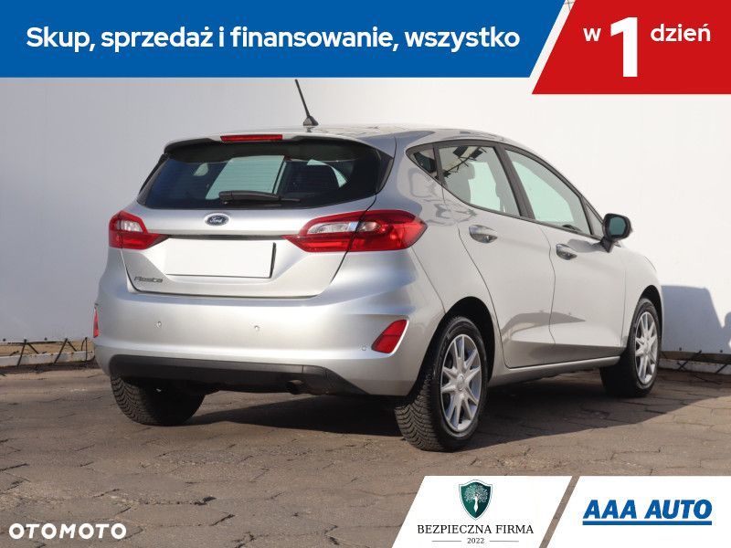 Ford Fiesta - 7