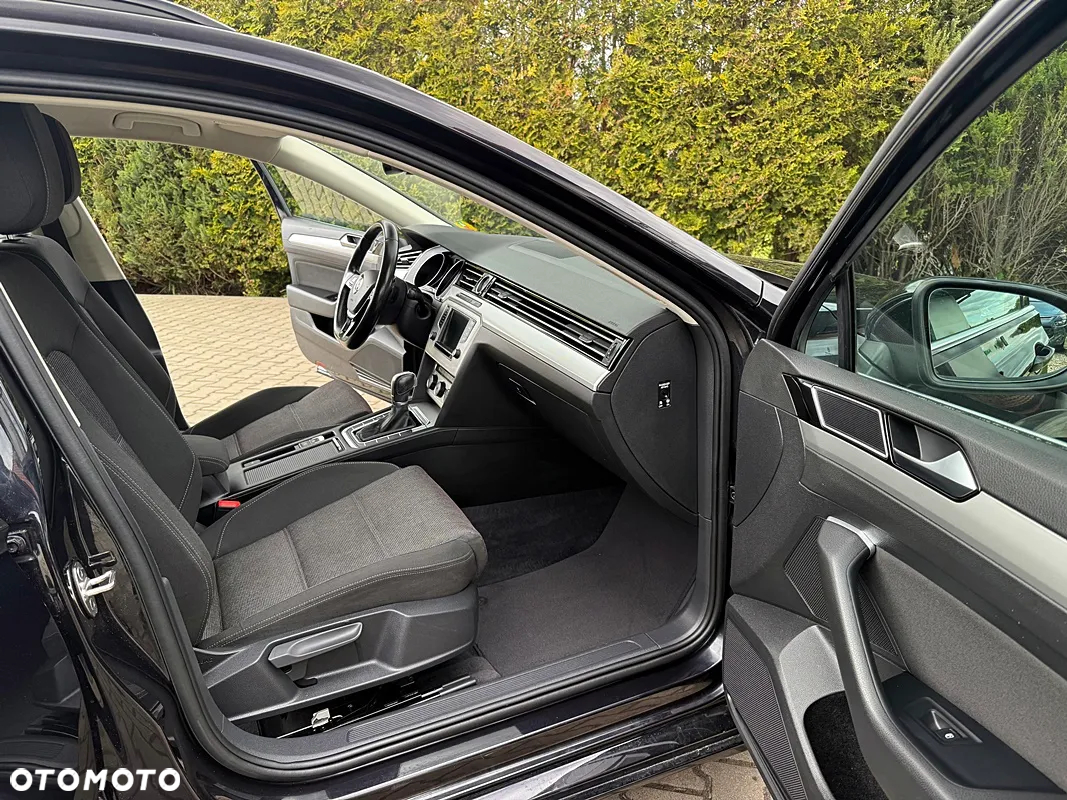 Volkswagen Passat 2.0 TDI BMT Highline DSG - 17
