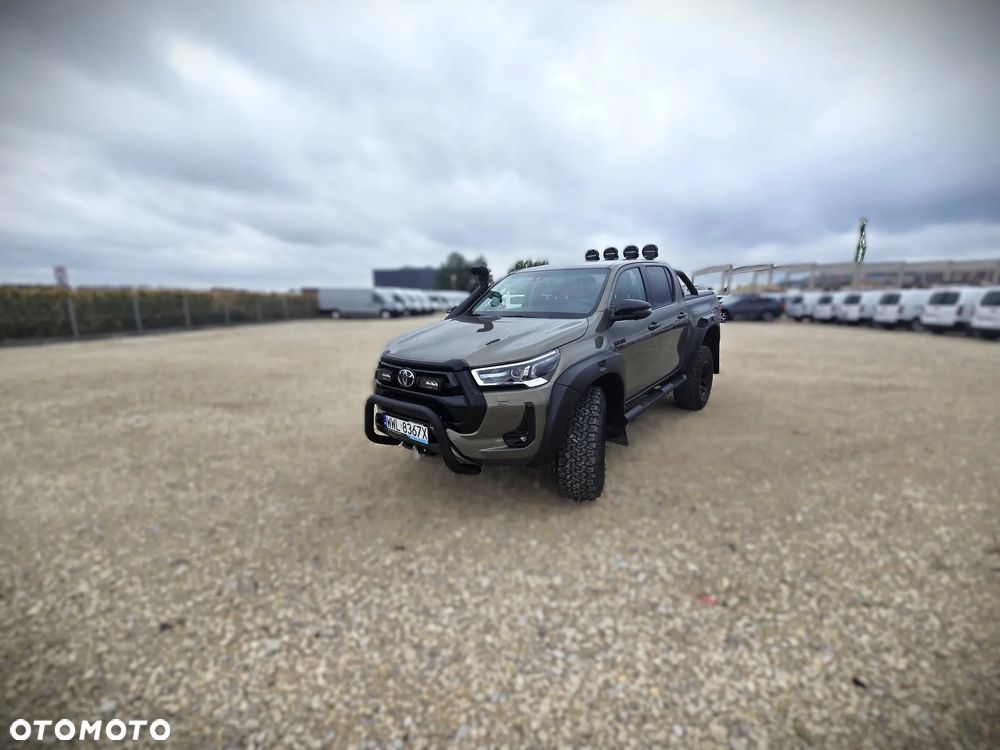 Toyota Hilux Arctic 4x4 - 5