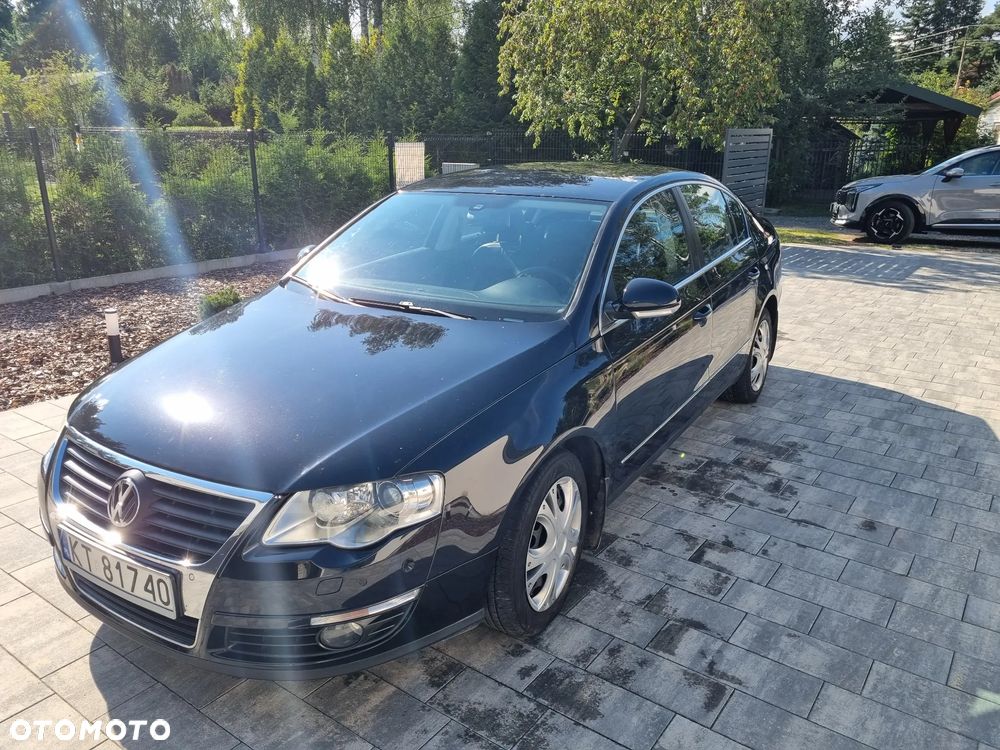 Volkswagen Passat 2.0 TDI DPF Highline - 1