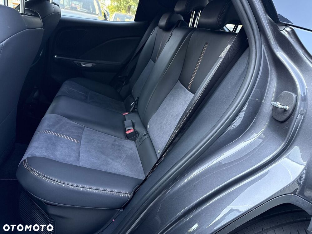 Lexus LBX 1.5 Hybrid Cool - 15