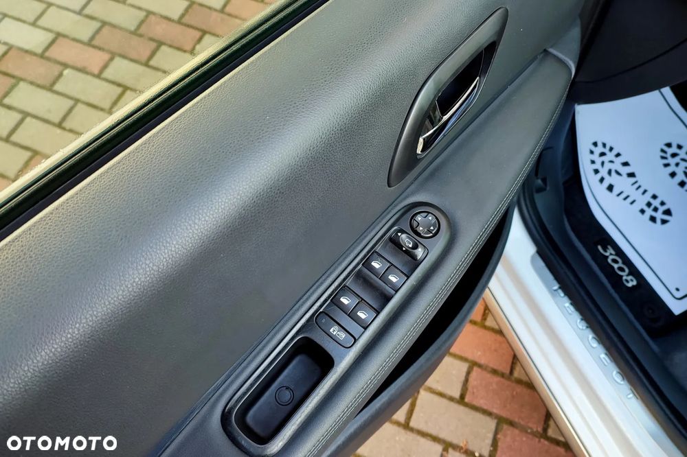 Peugeot 3008 BlueHDi 120 EAT6 Stop & Start Allure - 22
