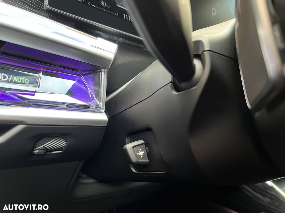 BMW Seria 7 740d xDrive - 33