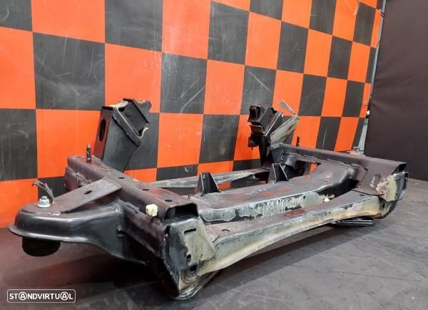 Charriot Dianteiro Mercedes-Benz Sprinter 4-T Caixa (904) - 3