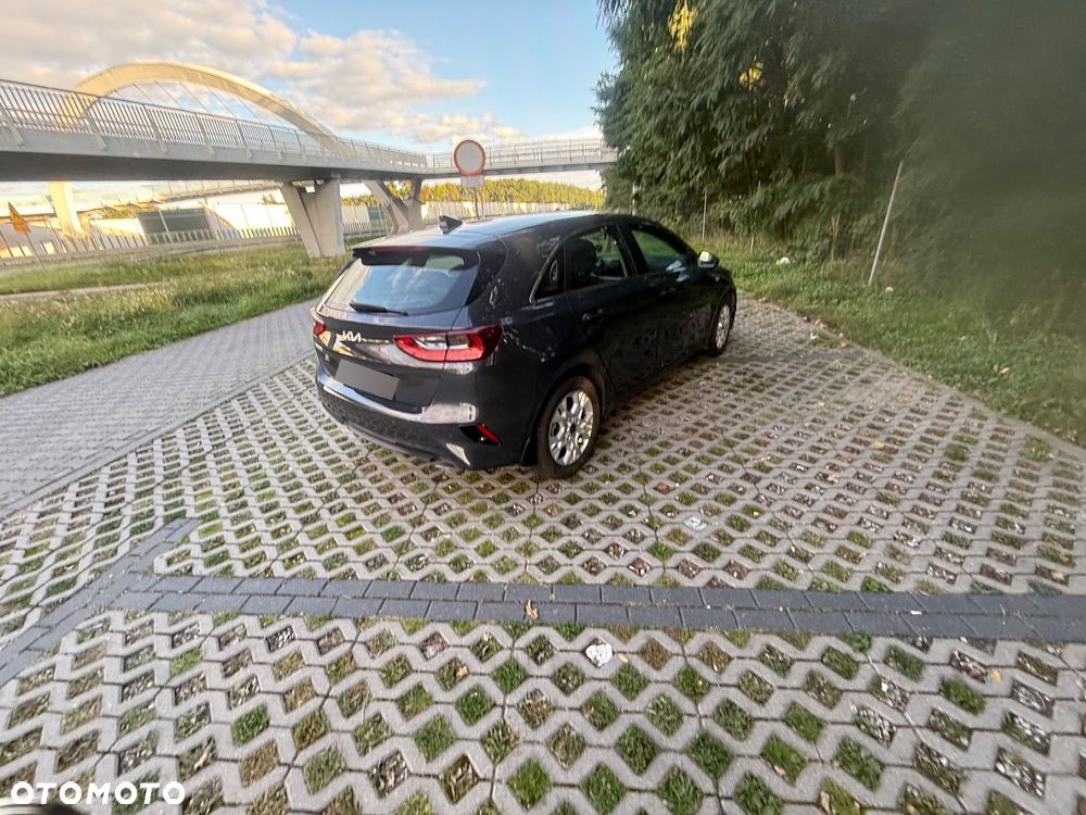 Kia Ceed 1.5 T-GDI M - 5