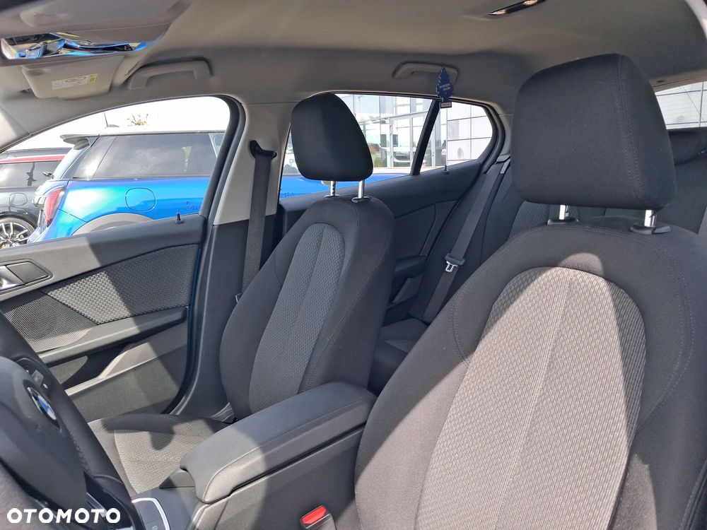 BMW Seria 1 118i Advantage - 12