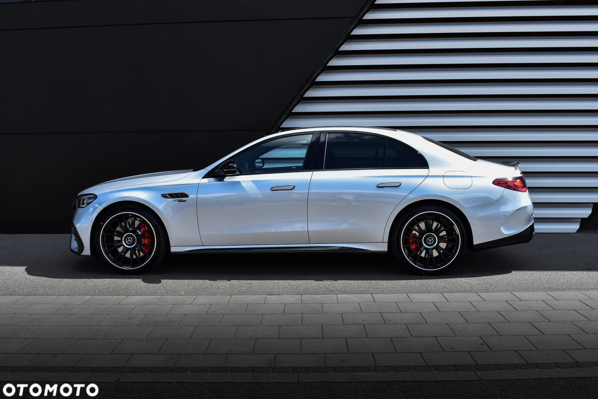 Mercedes-Benz Klasa E AMG 53 PHEV 4Matic+ 9G-Tronic TCT - 5