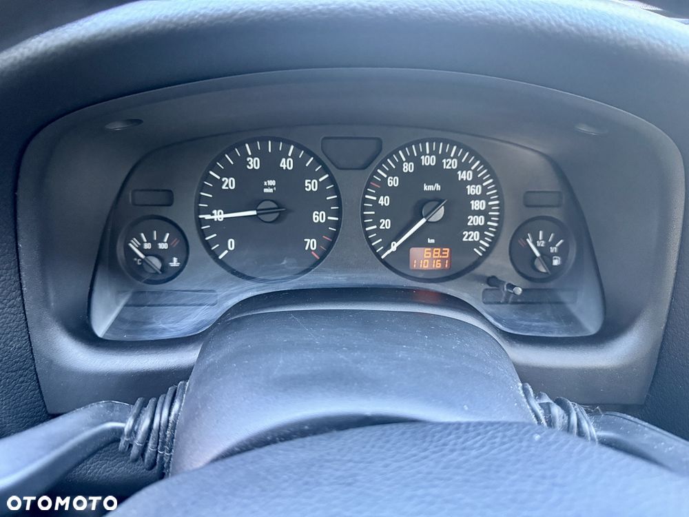 Opel Astra - 8