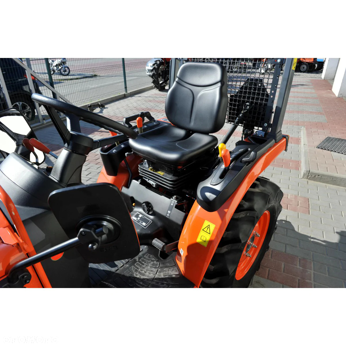Kubota Kubota B1241 4x4 24KM - 7