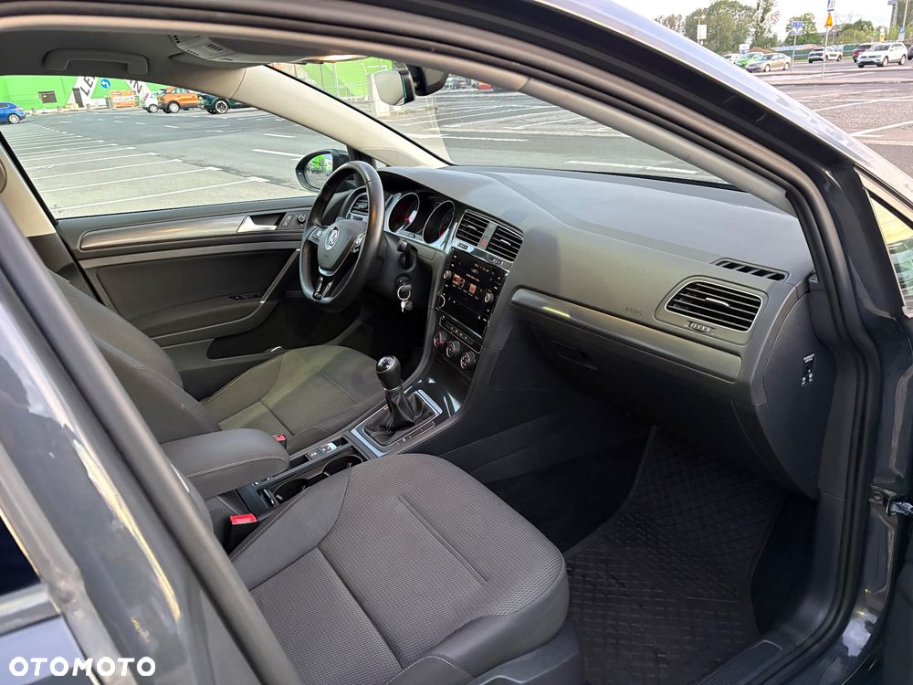 Volkswagen Golf 1.4 TSI BMT Comfortline - 11