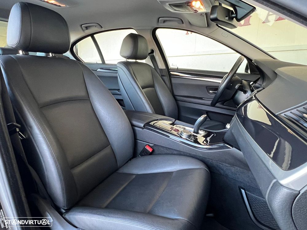 BMW 520 d Line Luxury Auto - 24