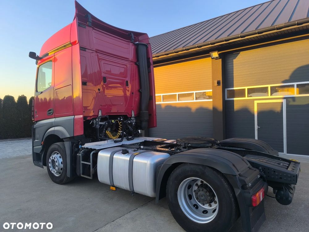 Mercedes-Benz ACTROS - 6