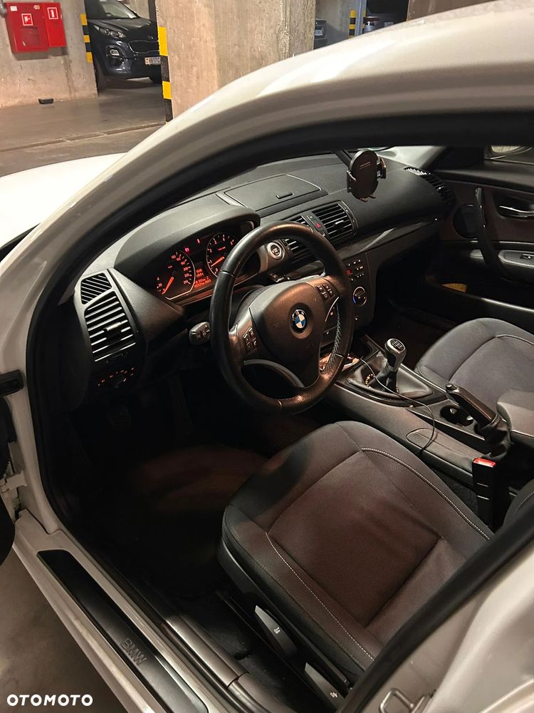 BMW Seria 1 116i - 7