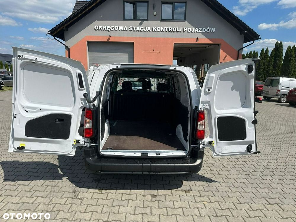 Opel Combo - 25
