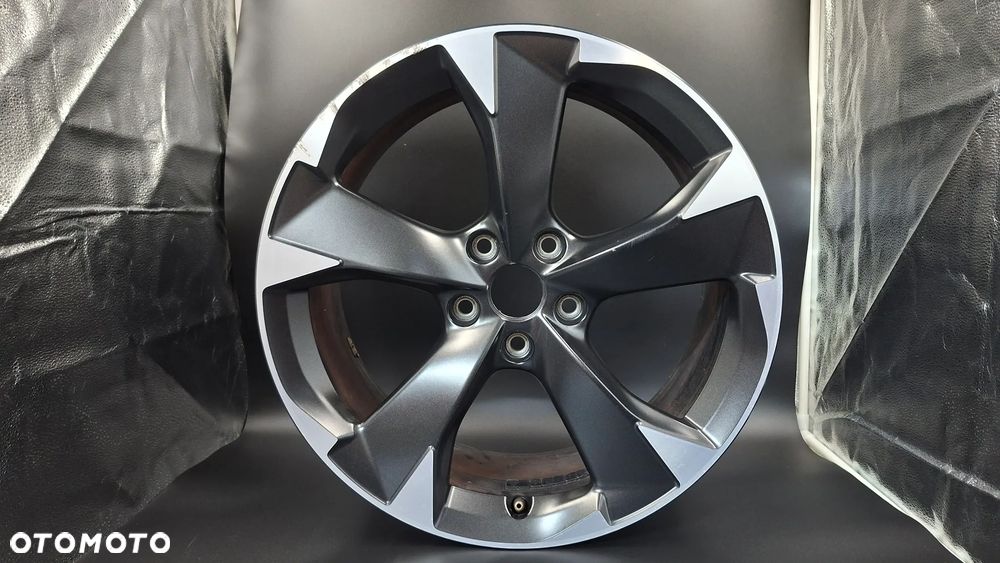 Felga Aluminiowa 18 Cupra Leon 5x112 ET 46 5FA601025H - 1