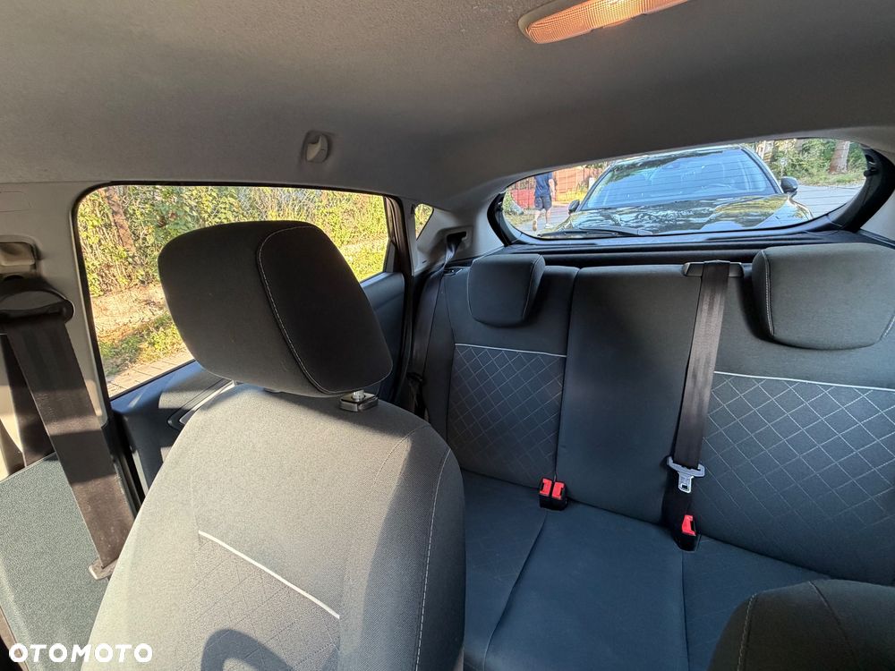Ford Fiesta 1.25 Trend - 24