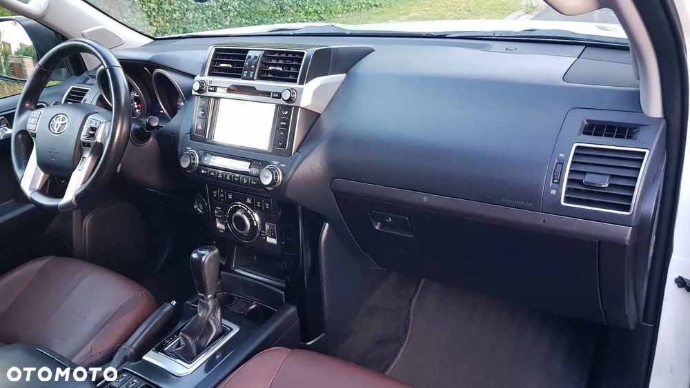 Toyota Land Cruiser 2.8 D-4D Automatik Executive - 19