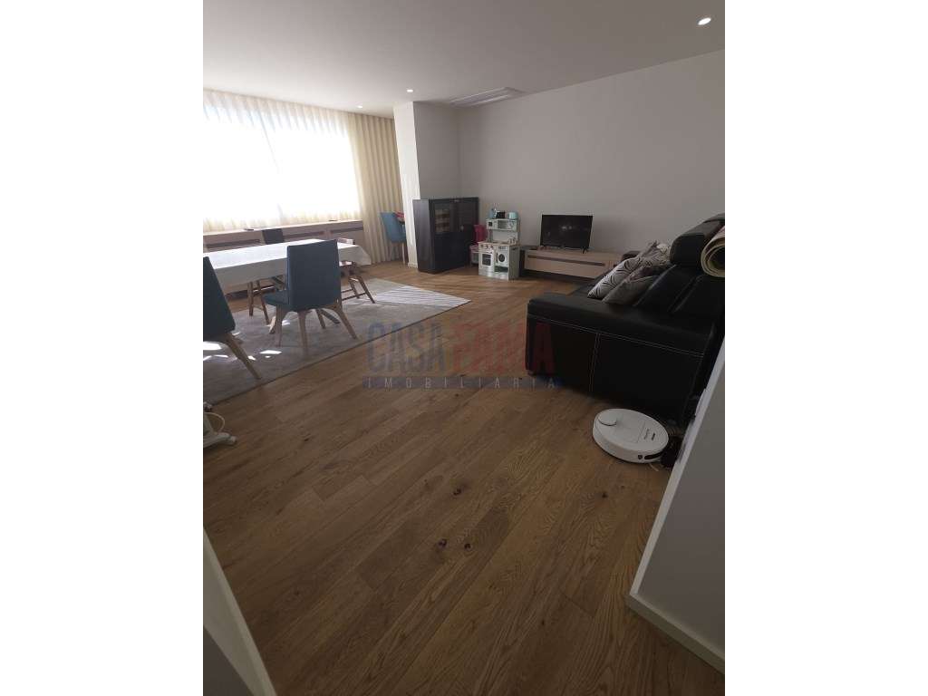Apartamento T2 (semi novo) no Centro de Vila Nova de Famalicão - Ar... - Grande imagem: 3/18