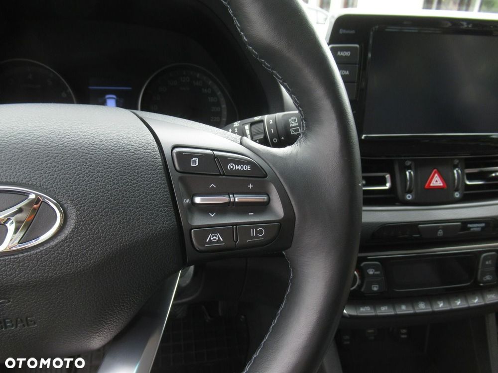 Hyundai i30 1.5 T-GDI 48V Smart - 14