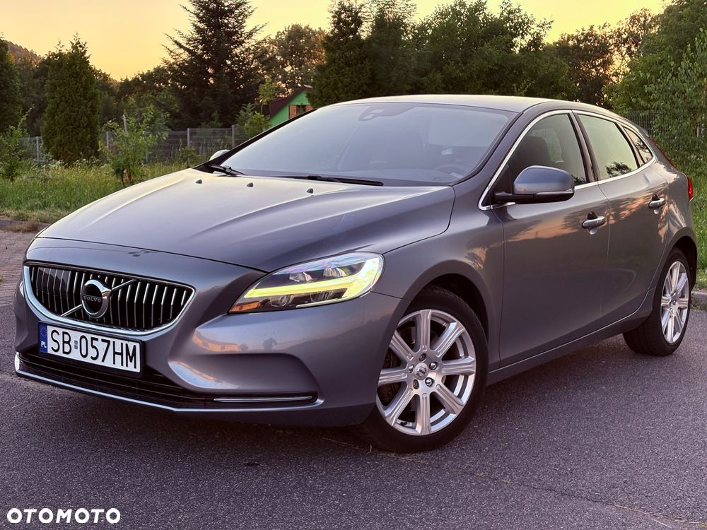 Volvo V40 D2 Geartronic Inscription - 1