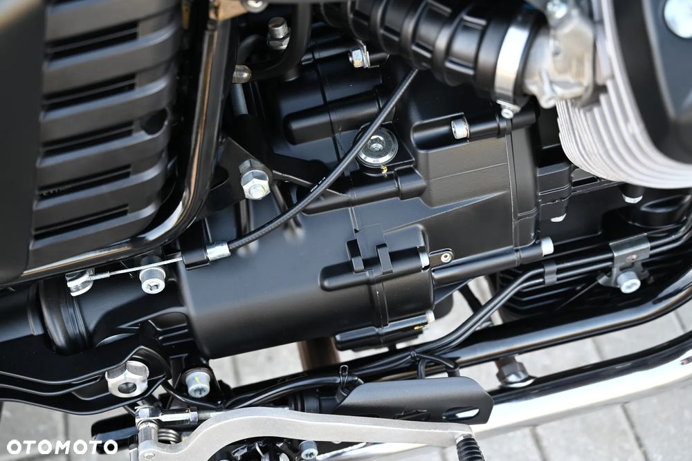 Moto Guzzi V7 - 19