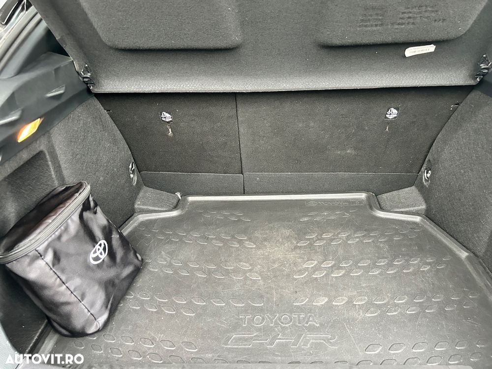 Toyota C-HR 1.8 HEV 140 CP 4x2 CVT Active - 18