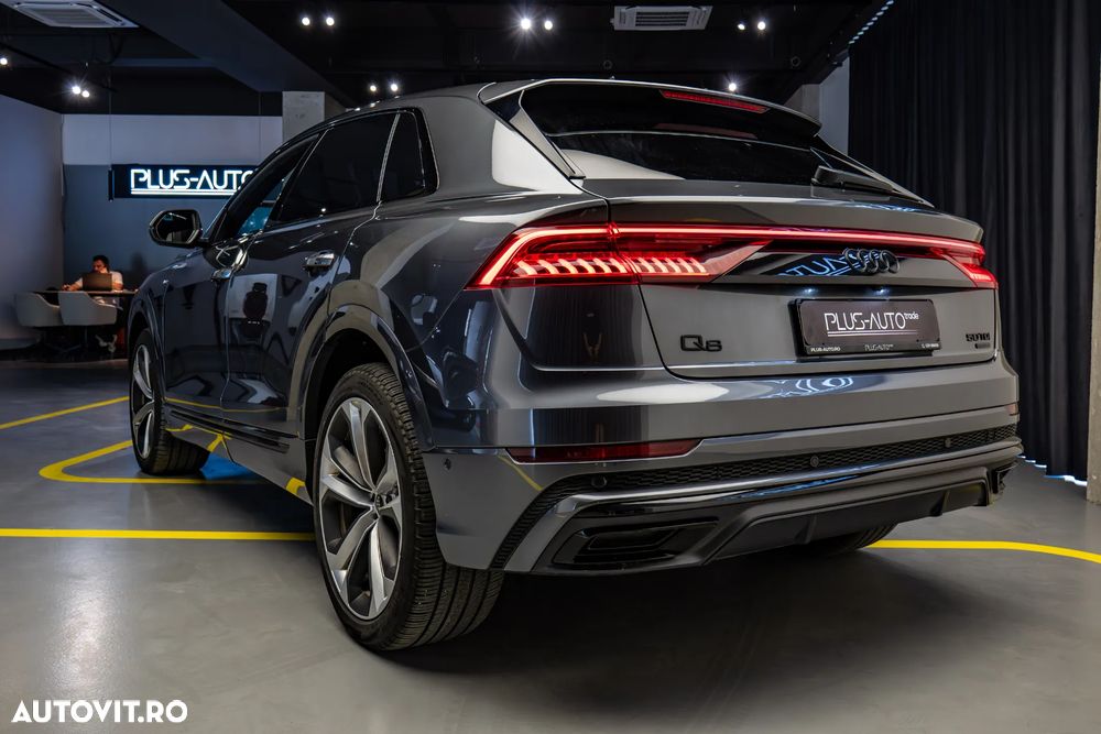 Audi Q8 - 35