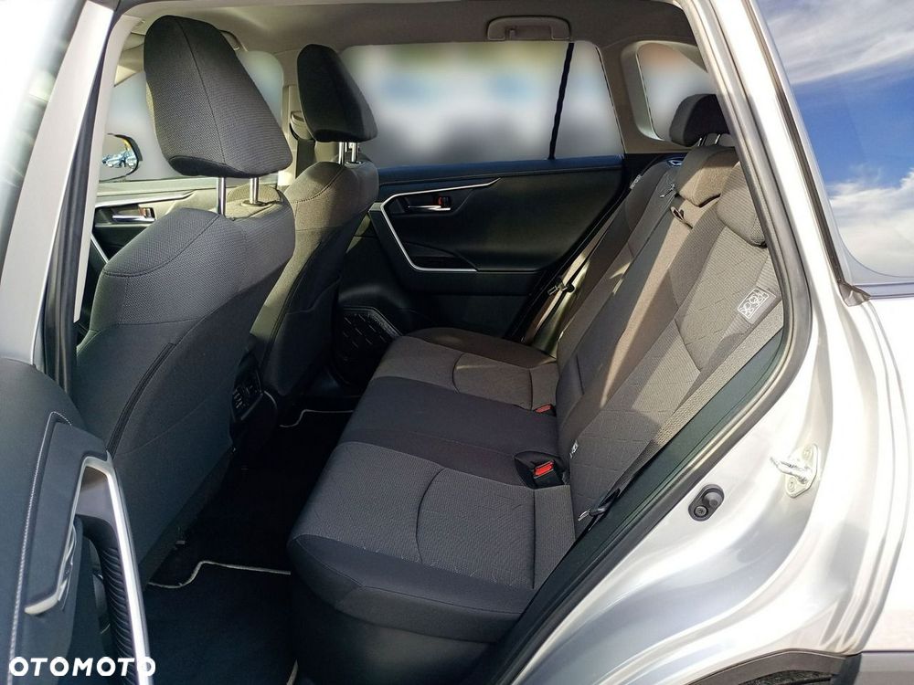 Toyota RAV4 - 23