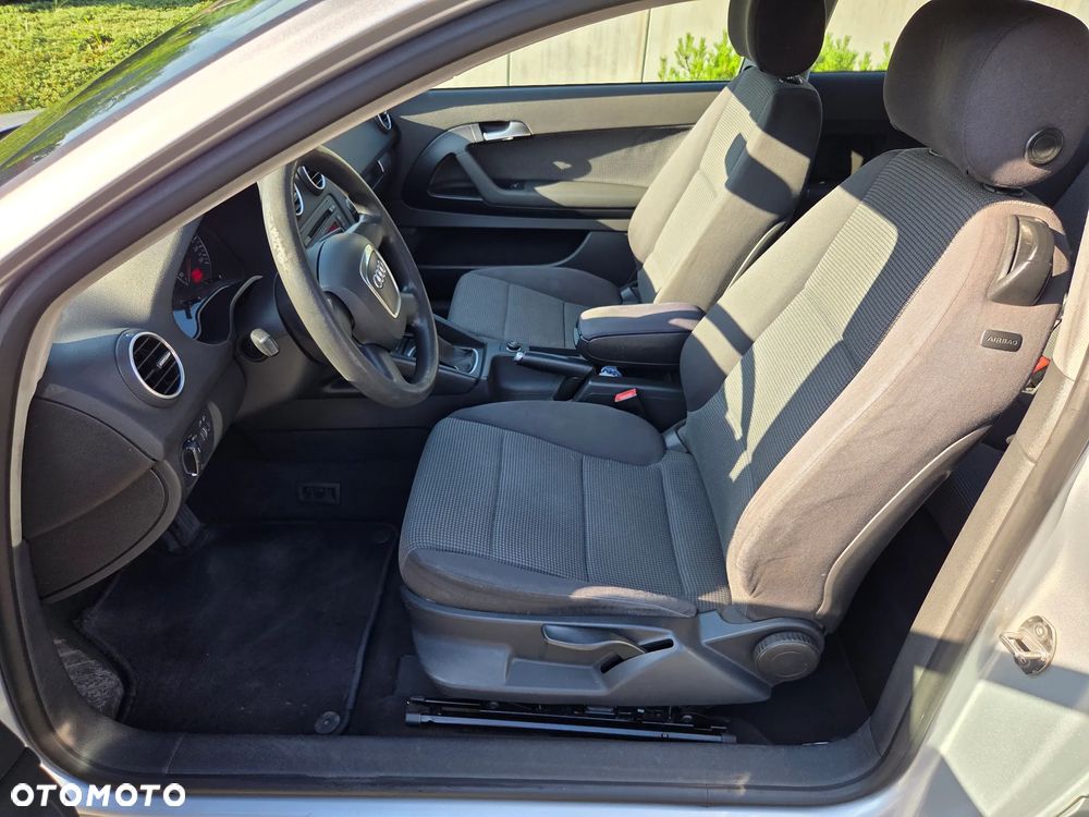 Audi A3 3-drzwiowe 2.0 TDI Ambition - 10